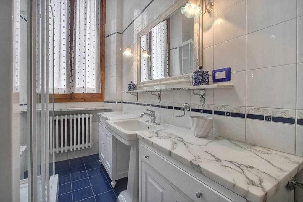 Appartamento Santa Croce Elegant With Garage Firenze Esterno foto