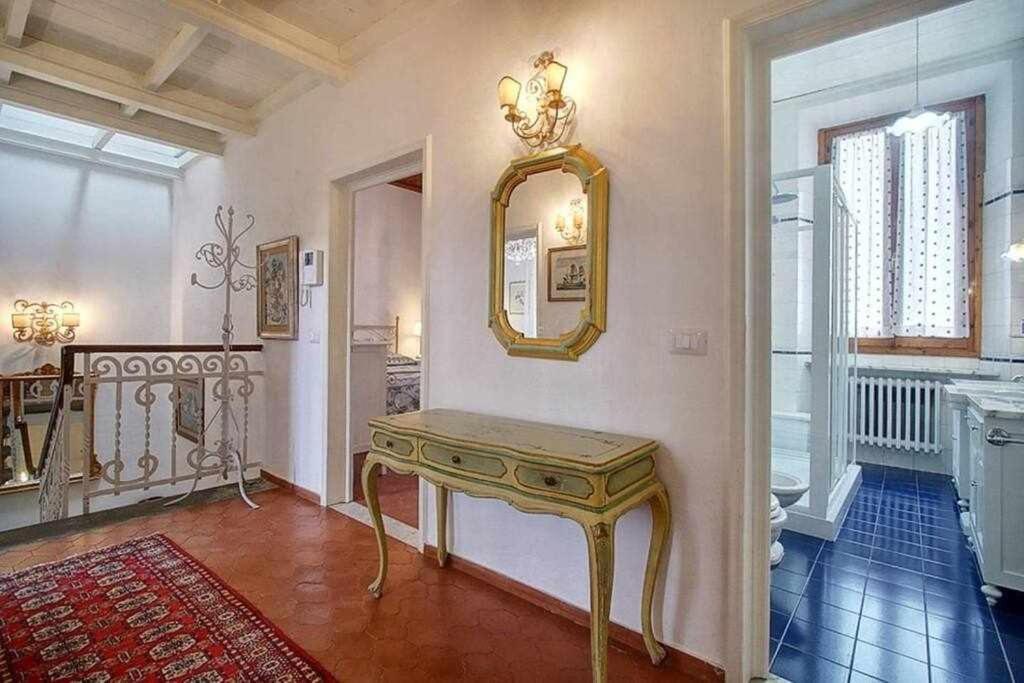 Appartamento Santa Croce Elegant With Garage Firenze Esterno foto